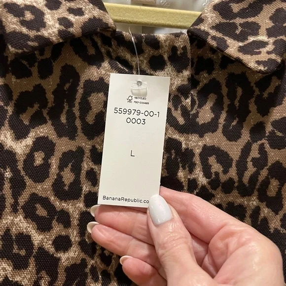 Banana Republic animal print topper coat. - Picture 2 of 5